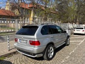     BMW X5 4.4i