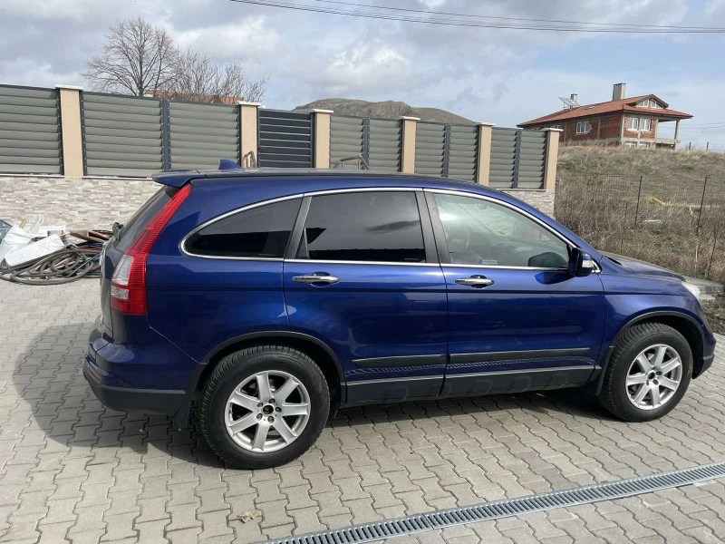 Honda Cr-v, снимка 4 - Автомобили и джипове - 47382165