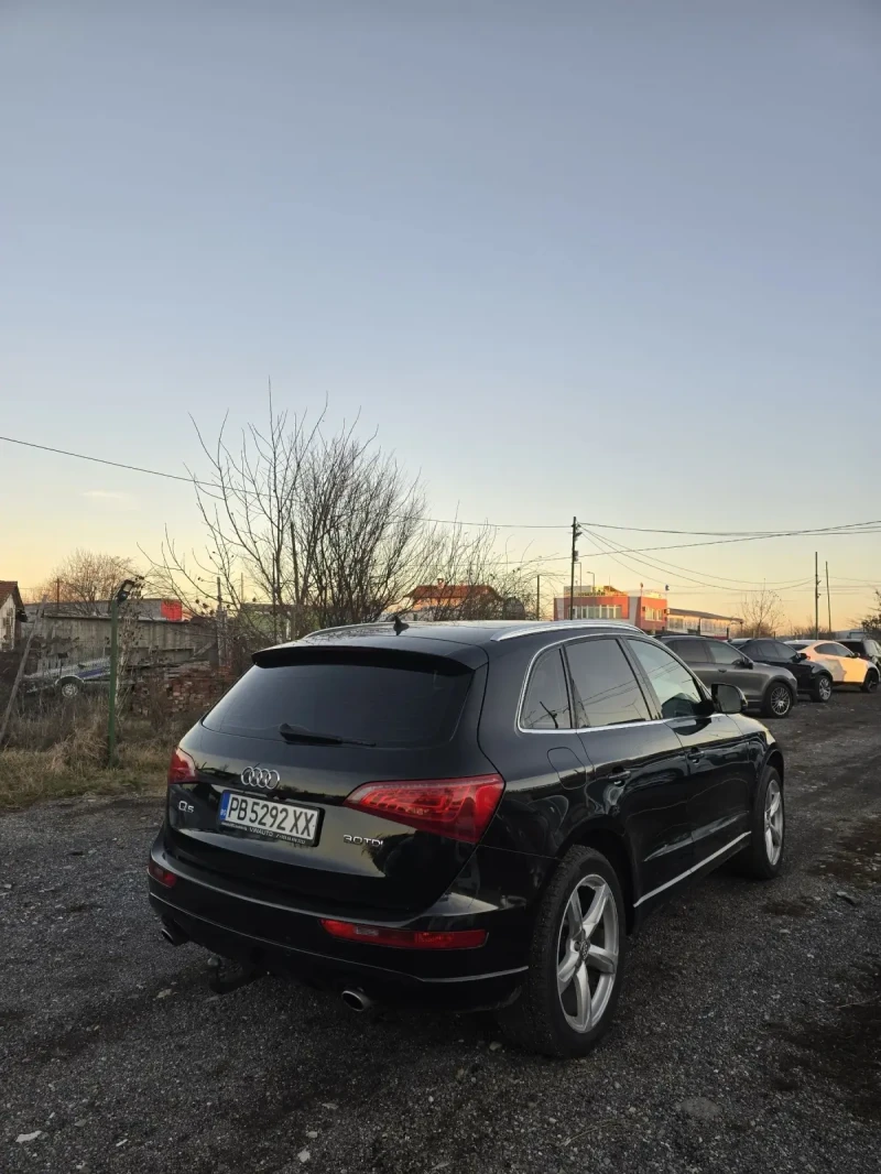 Audi Q5, снимка 5 - Автомобили и джипове - 48375781