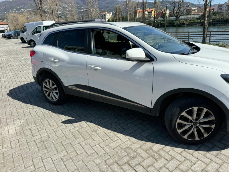 Renault Kadjar Наличен! Очакван внос 1.04/ 110.000 км реални, снимка 3 - Автомобили и джипове - 49578001