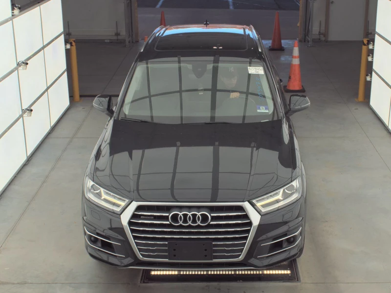 Audi Q7 * PREMIUM PLUS* PANO* MEMORY* PODGREV, снимка 6 - Автомобили и джипове - 52326862