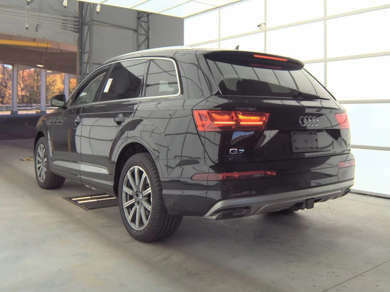 Audi Q7 * PREMIUM PLUS* PANO* MEMORY* PODGREV, снимка 4 - Автомобили и джипове - 52326862