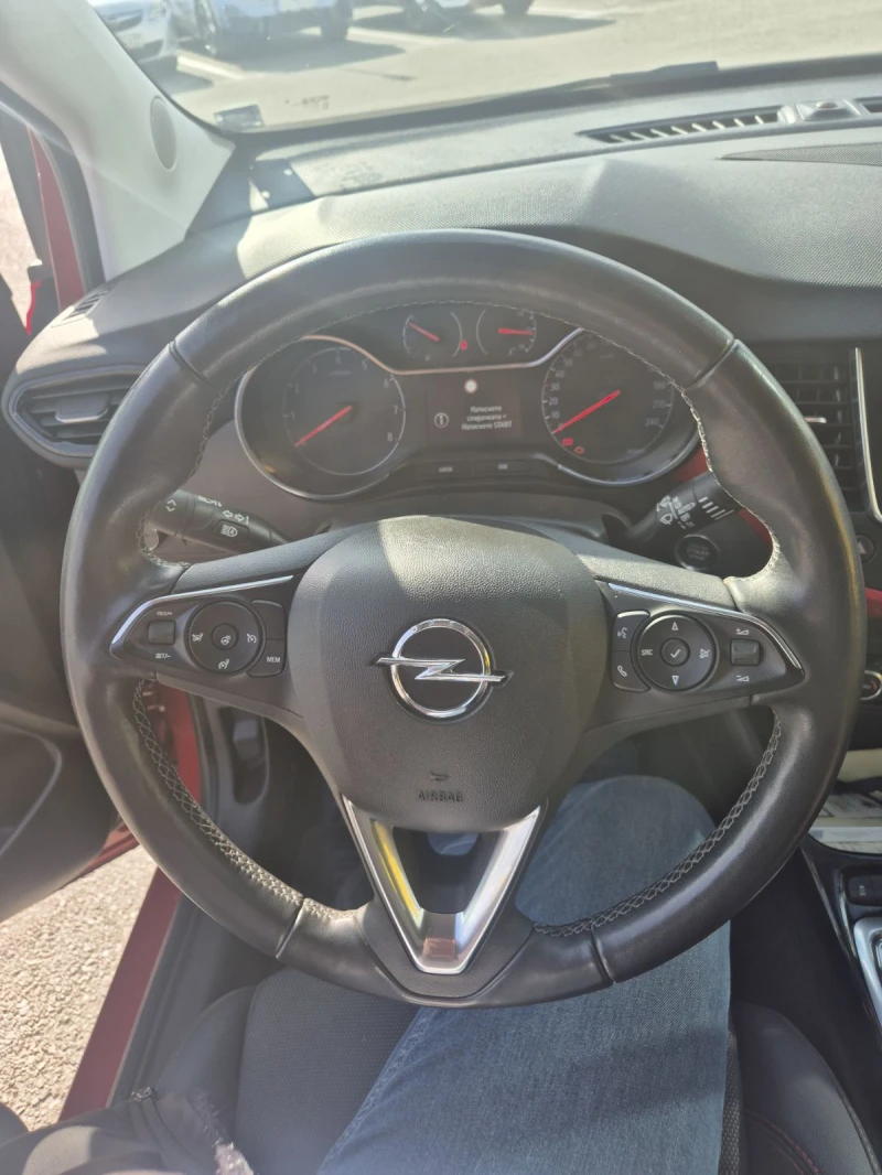 Opel Crossland X GS Line, снимка 8 - Автомобили и джипове - 53359041