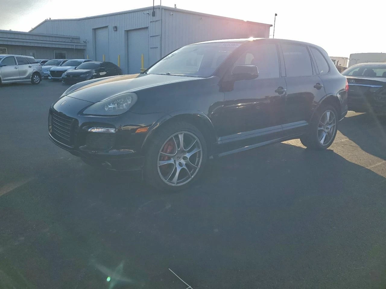 Porsche Cayenne GTS| HEATED SEATS| CUSTOM BODY KIT| TIPTRONIC-6| , снимка 1