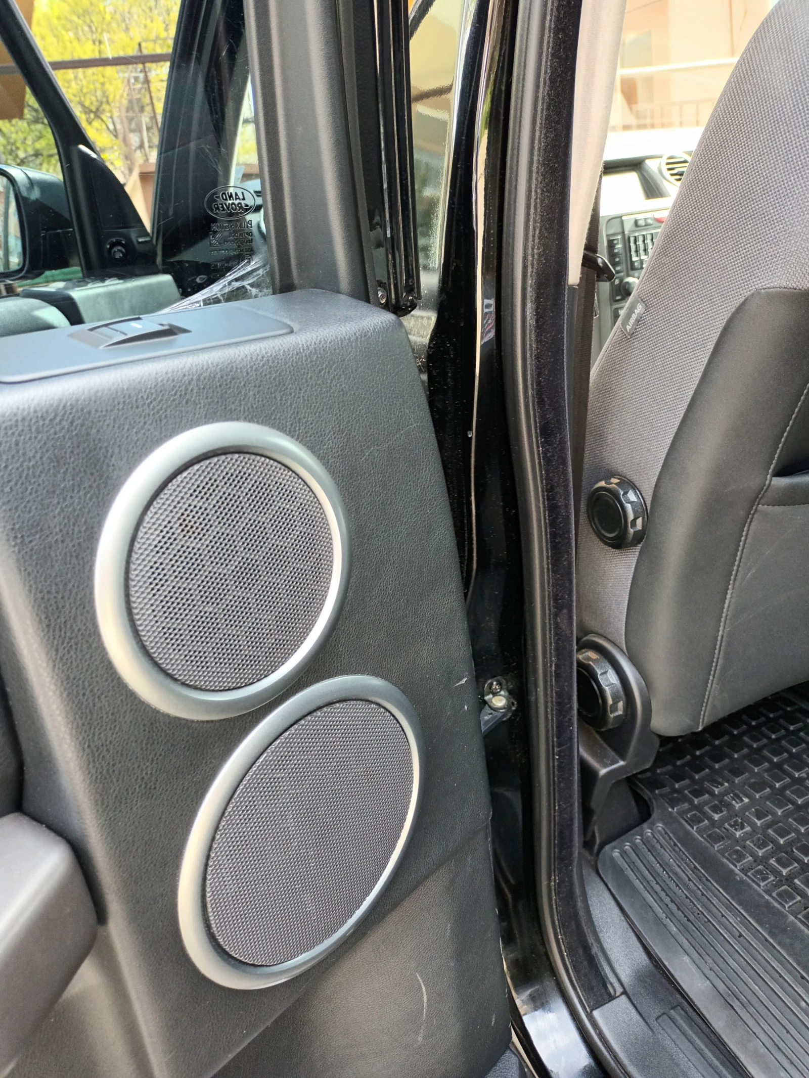 Land Rover Discovery TDV6 SE | Mobile.bg   11