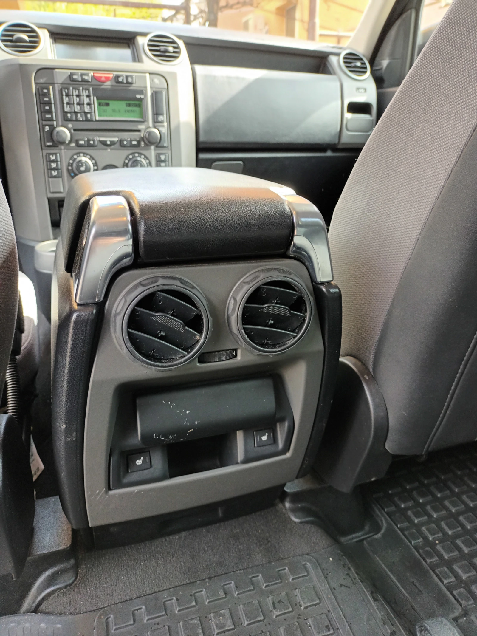 Land Rover Discovery TDV6 SE | Mobile.bg   12