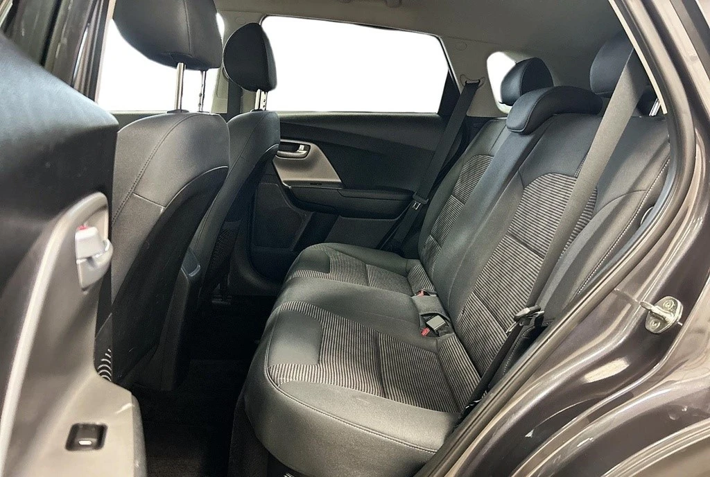 Kia Niro V4 gas/electric hybrid | Mobile.bg   12