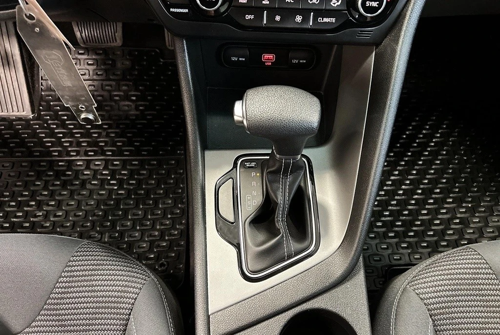 Kia Niro V4 gas/electric hybrid | Mobile.bg   13