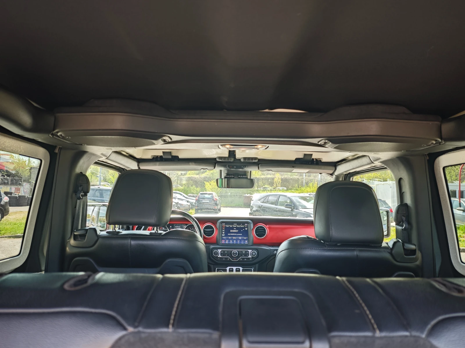 Jeep Wrangler Rubicon 2.0T New 40000km., снимка 13 - Автомобили и джипове - 54368358