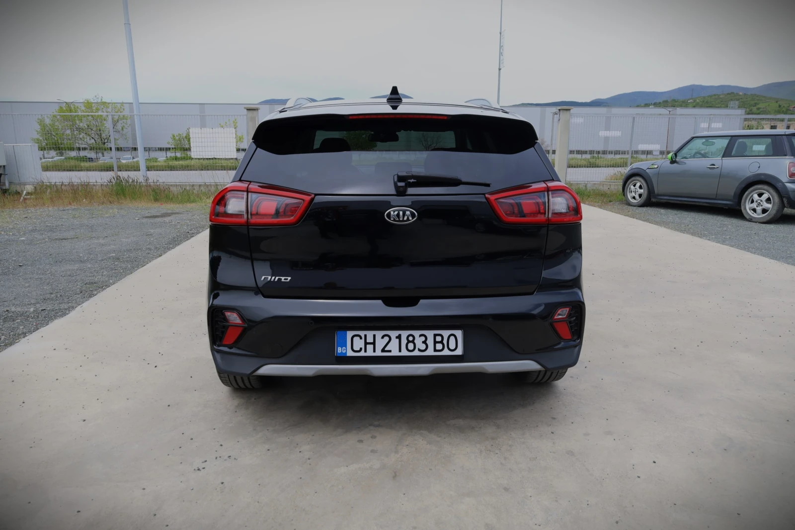 Kia Niro Хибрид, Лизинг без първоначална вноска , снимка 3 - Автомобили и джипове - 54409722