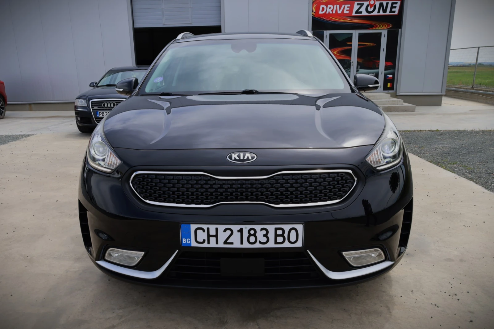 Kia Niro Хибрид, Лизинг без първоначална вноска , снимка 2 - Автомобили и джипове - 54409722