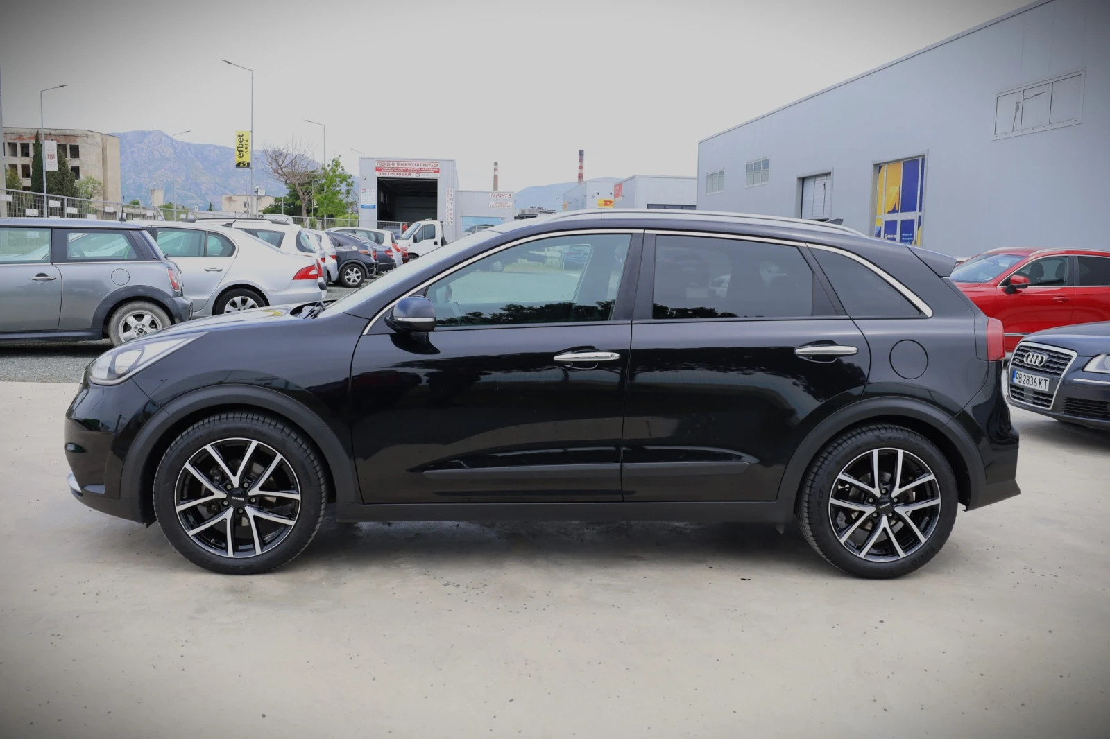 Kia Niro Хибрид, Лизинг без първоначална вноска , снимка 5 - Автомобили и джипове - 54409722
