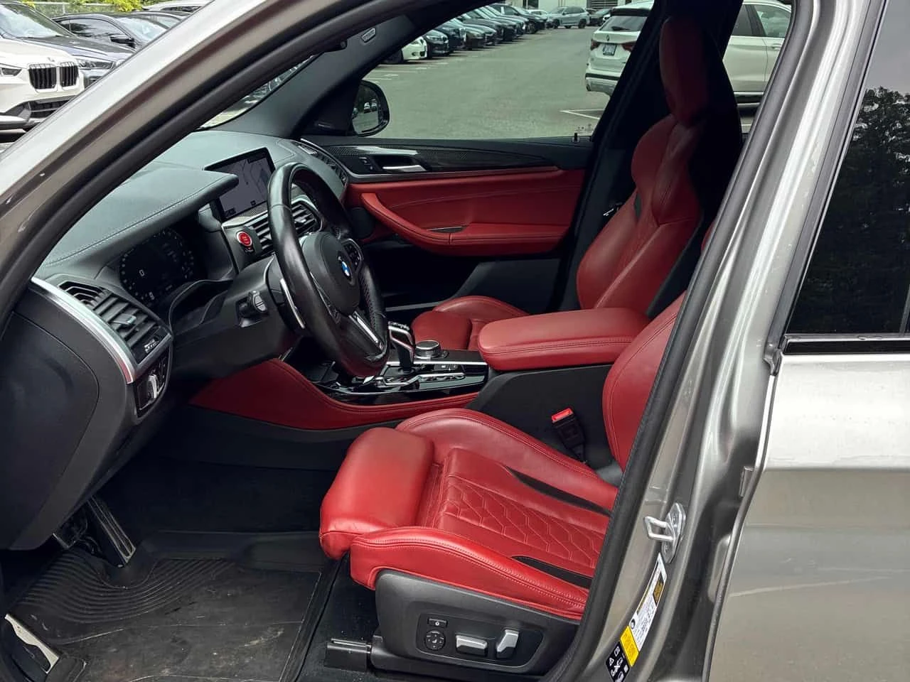 BMW X3 M * HEAD-UP * H/K * ДИСТРОНИК * ПОДГРЕВИ * CARFAX , снимка 12 - Автомобили и джипове - 55074065