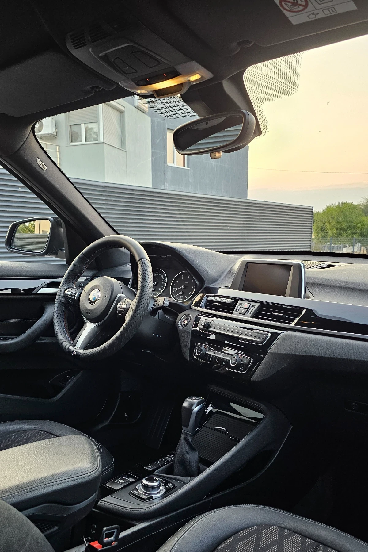 BMW X1 2.0D * 190кс * X-drive * , снимка 8 - Автомобили и джипове - 55781538