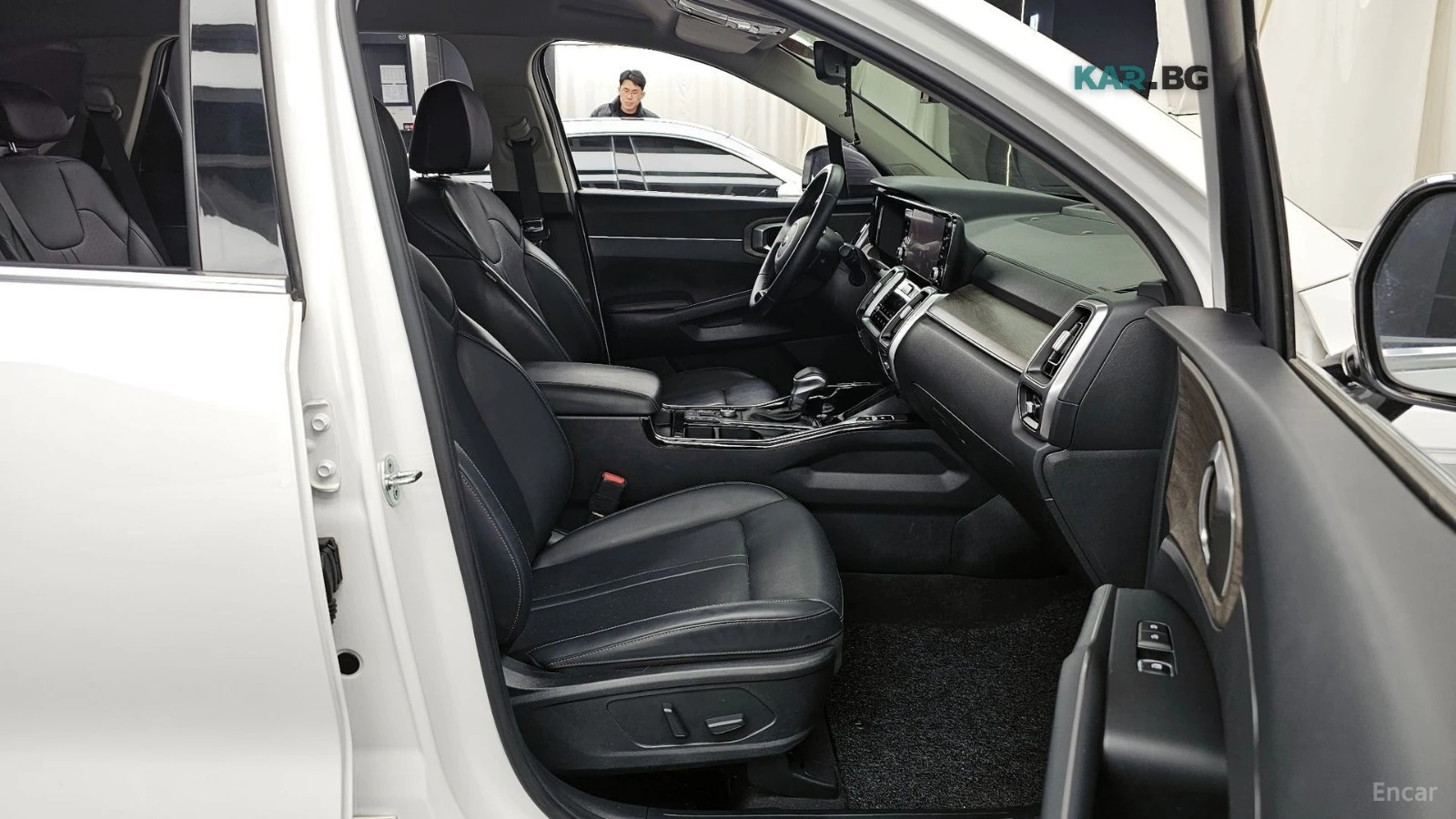 Kia Sorento 2.2D Prestige 4x4* DISTRONIC* ПОДГРЕВ* ОБДУХВАНЕ* , снимка 7 - Автомобили и джипове - 55820227