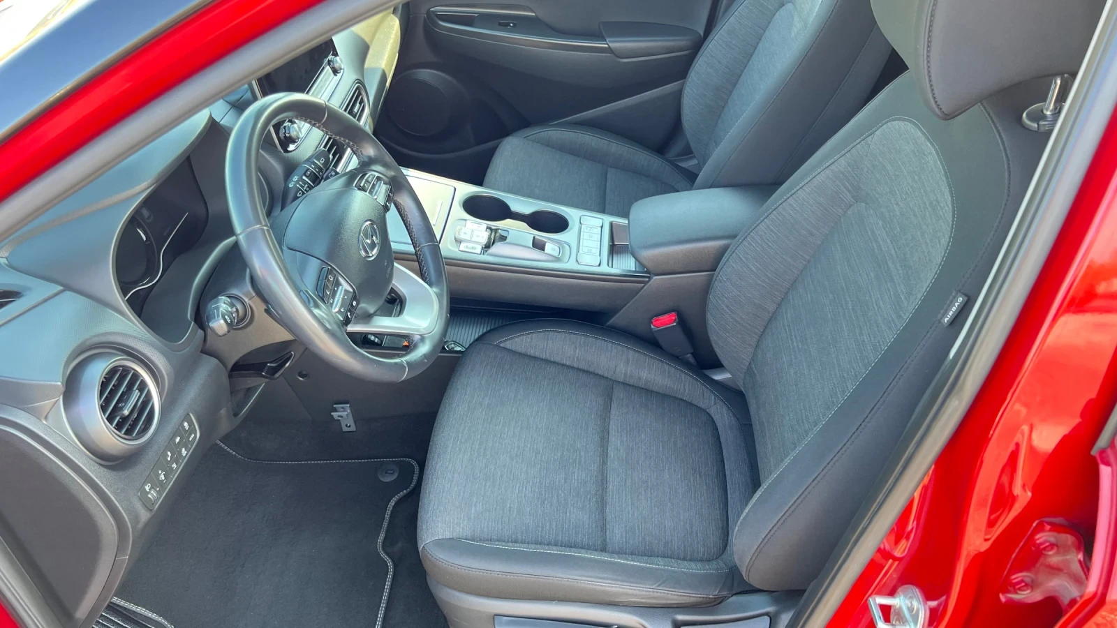 Hyundai Kona SOH 100%, снимка 9 - Автомобили и джипове - 56144900