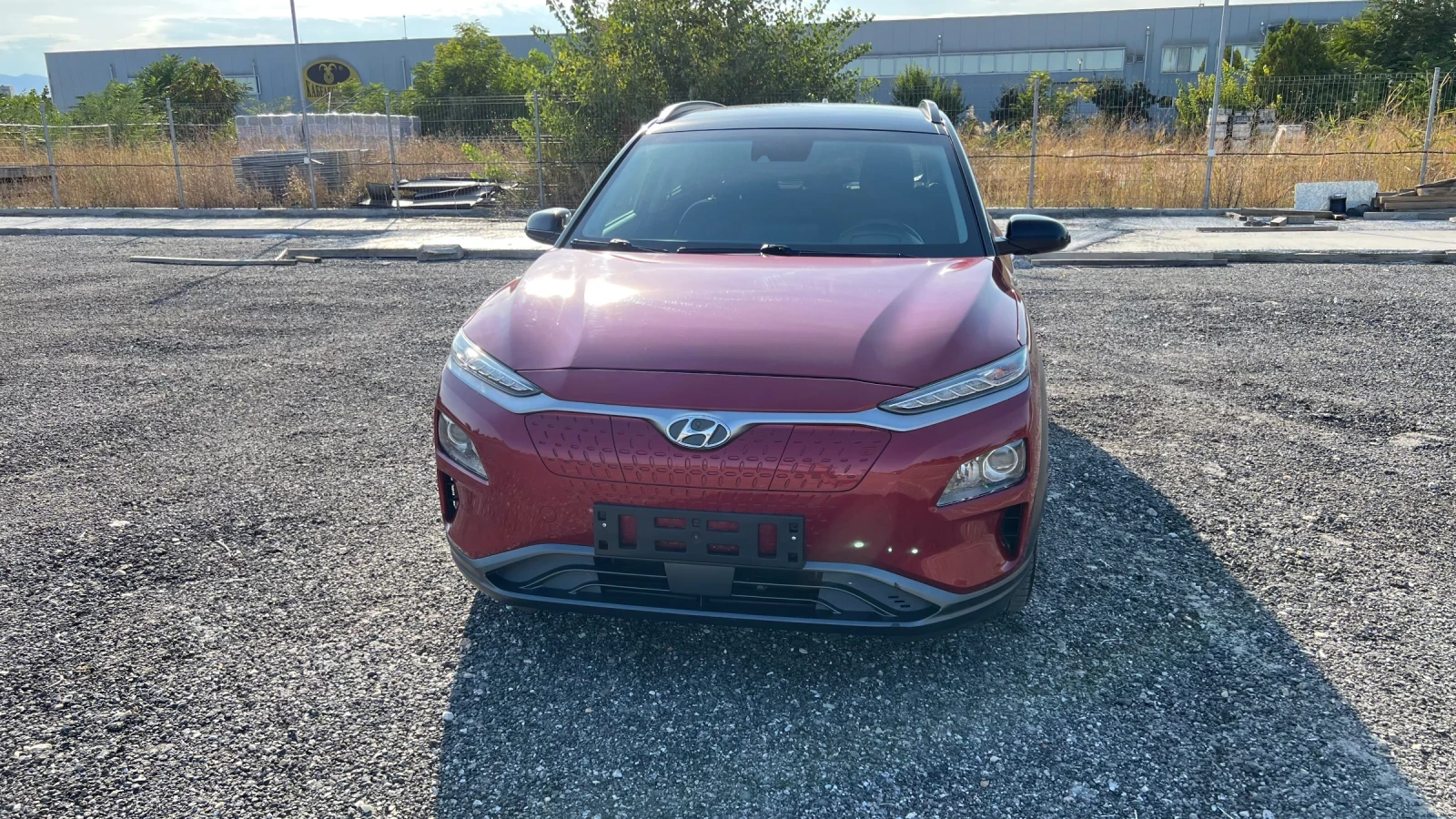 Hyundai Kona SOH 100%, снимка 2 - Автомобили и джипове - 56144900
