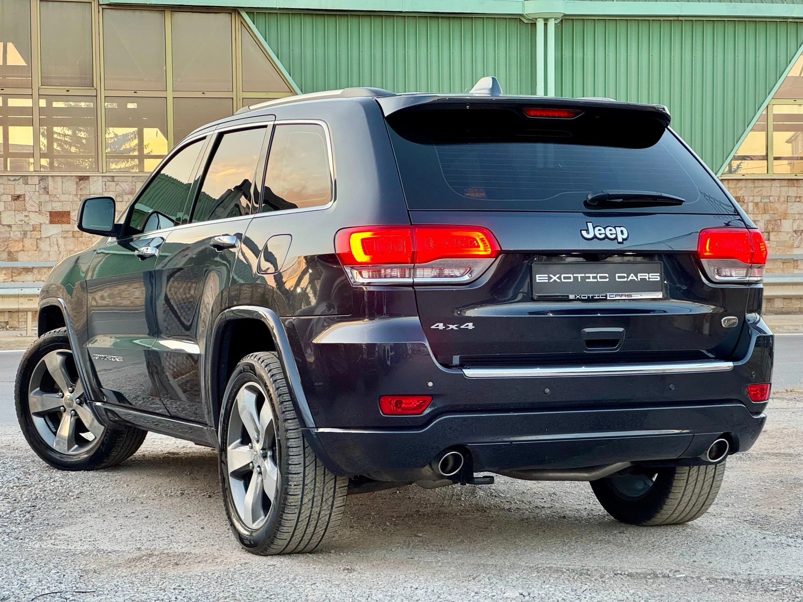 Jeep Grand cherokee 3.6 V6 ! Overland !, снимка 6 - Автомобили и джипове - 56328172