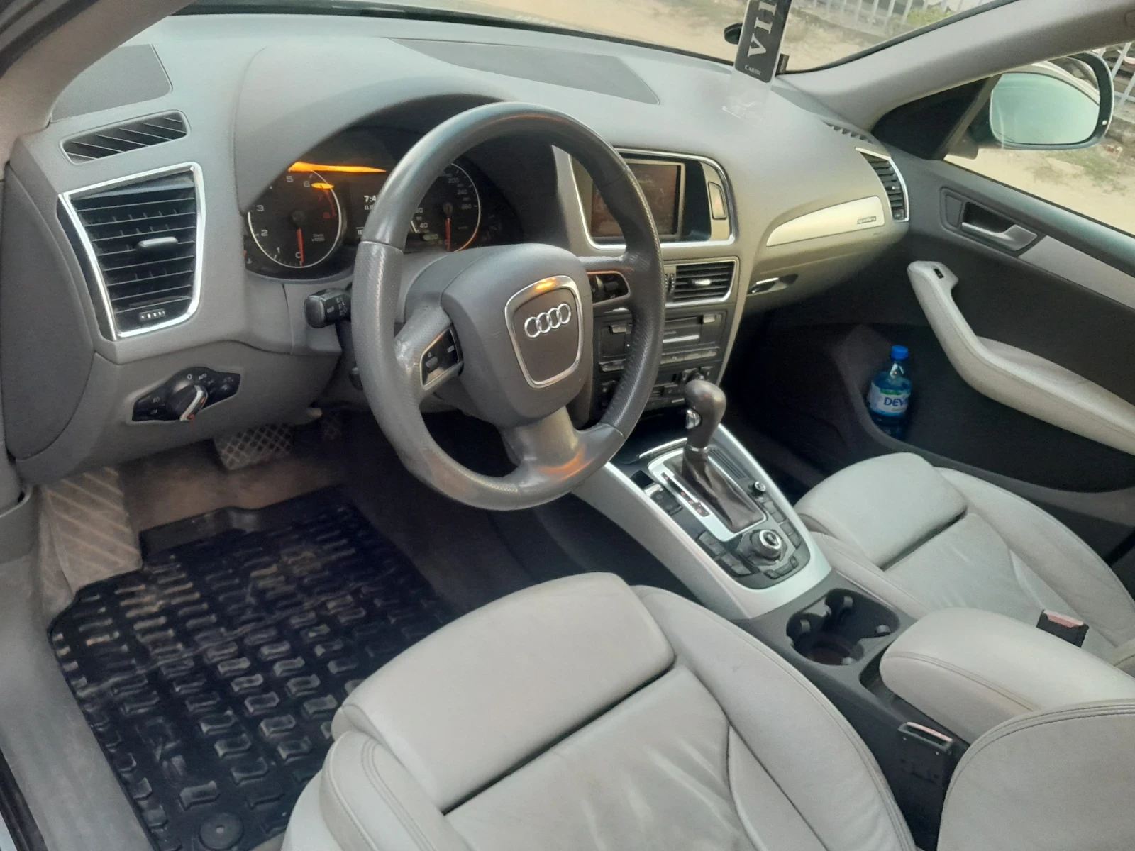 Audi Q5 2.0 tfsi, снимка 6 - Автомобили и джипове - 56445444