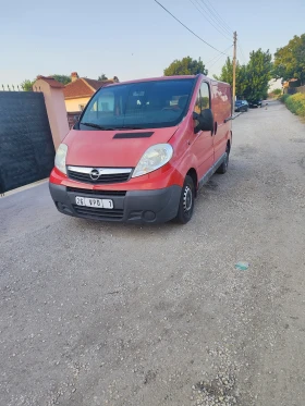     Opel Vivaro 2000