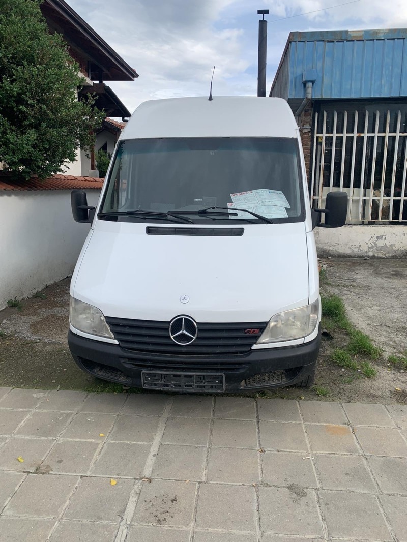 Mercedes-Benz 208, снимка 1 - Бусове и автобуси - 46038760