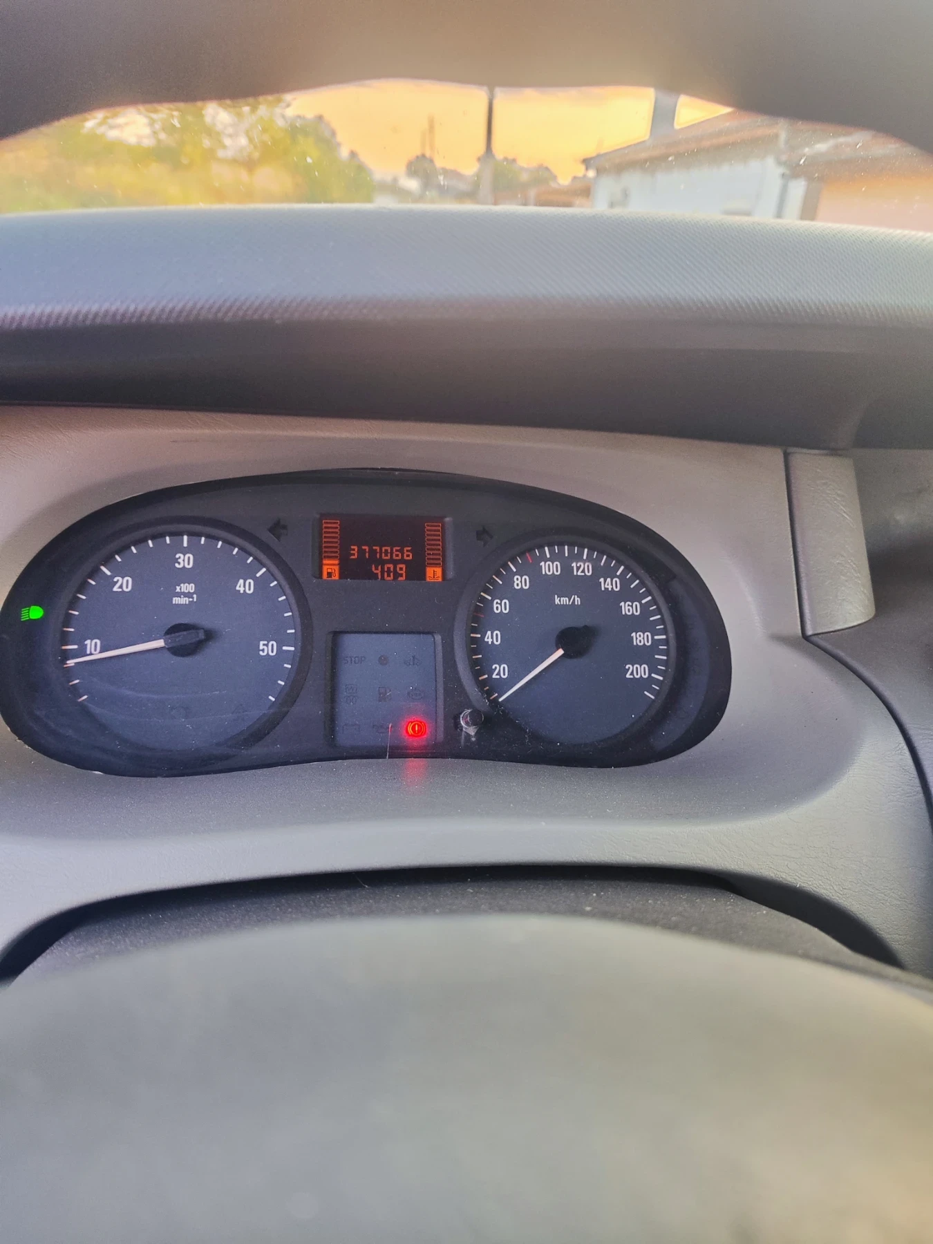 Opel Vivaro 2000 - изображение 4