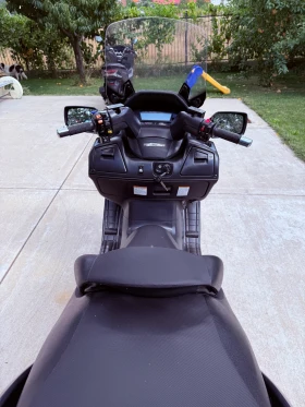 Suzuki Burgman ABS 2012 650, снимка 9