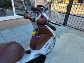 Piaggio Beverly 300ie, ABS-ASR, 2018г., снимка 11