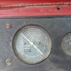 Трактор Владимировец, снимка 7