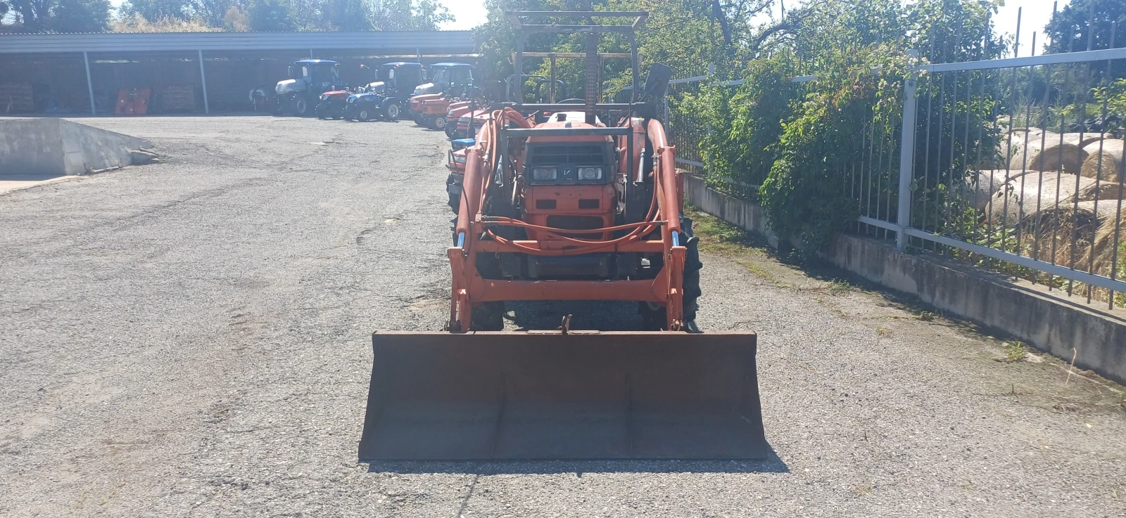 Трактор Kubota GL40, снимка 6 - Селскостопанска техника - 55199871