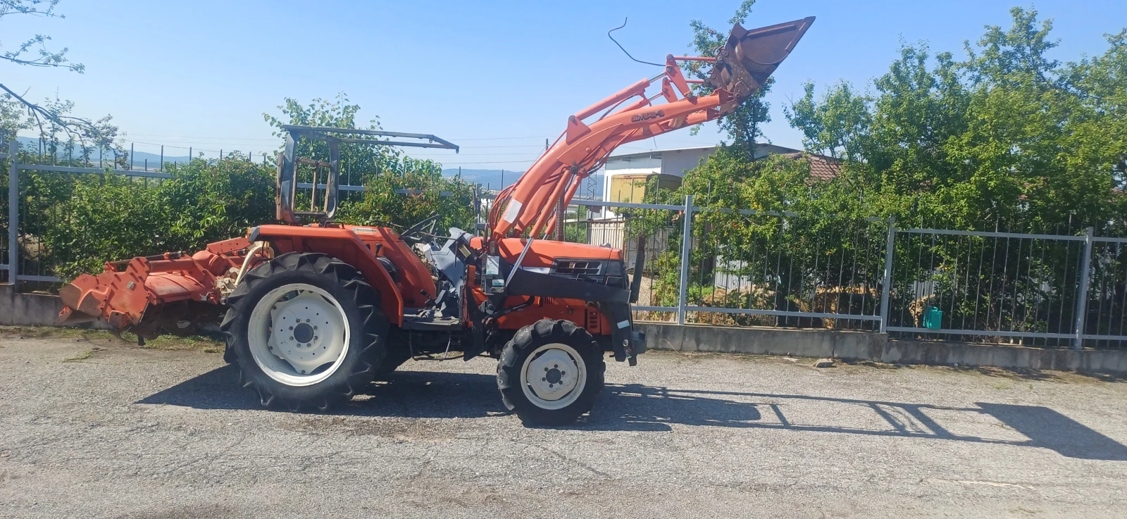 Трактор Kubota GL40