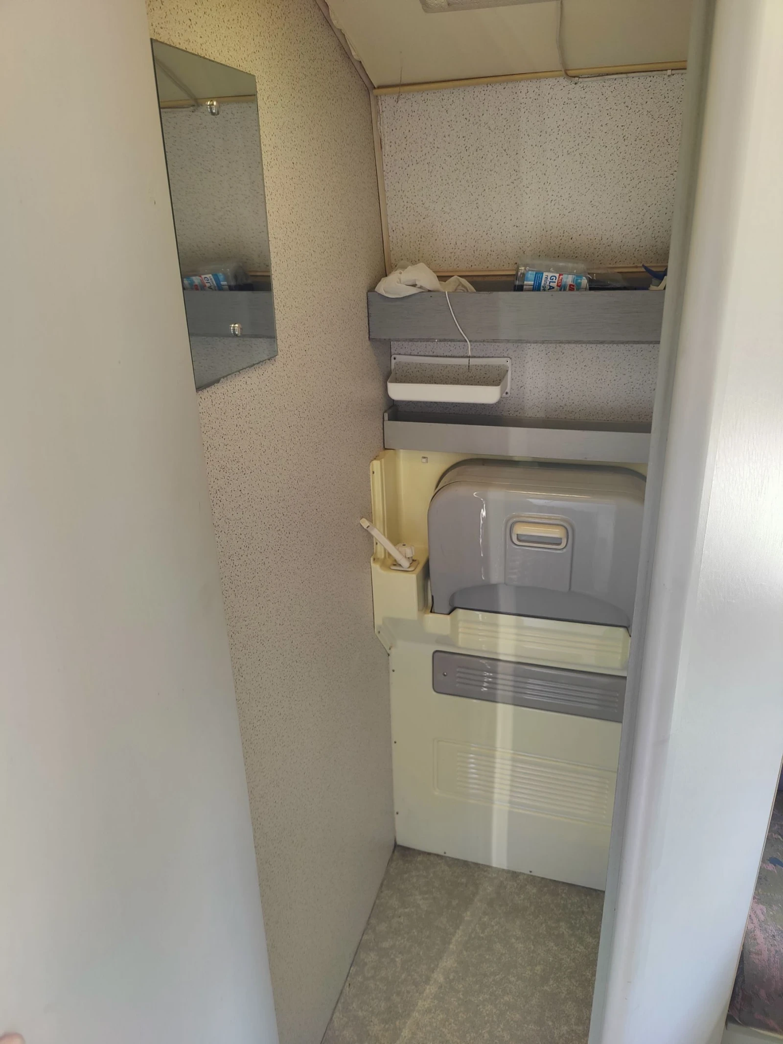 Каравана Beyerland Delta 3900TZ - изображение 6