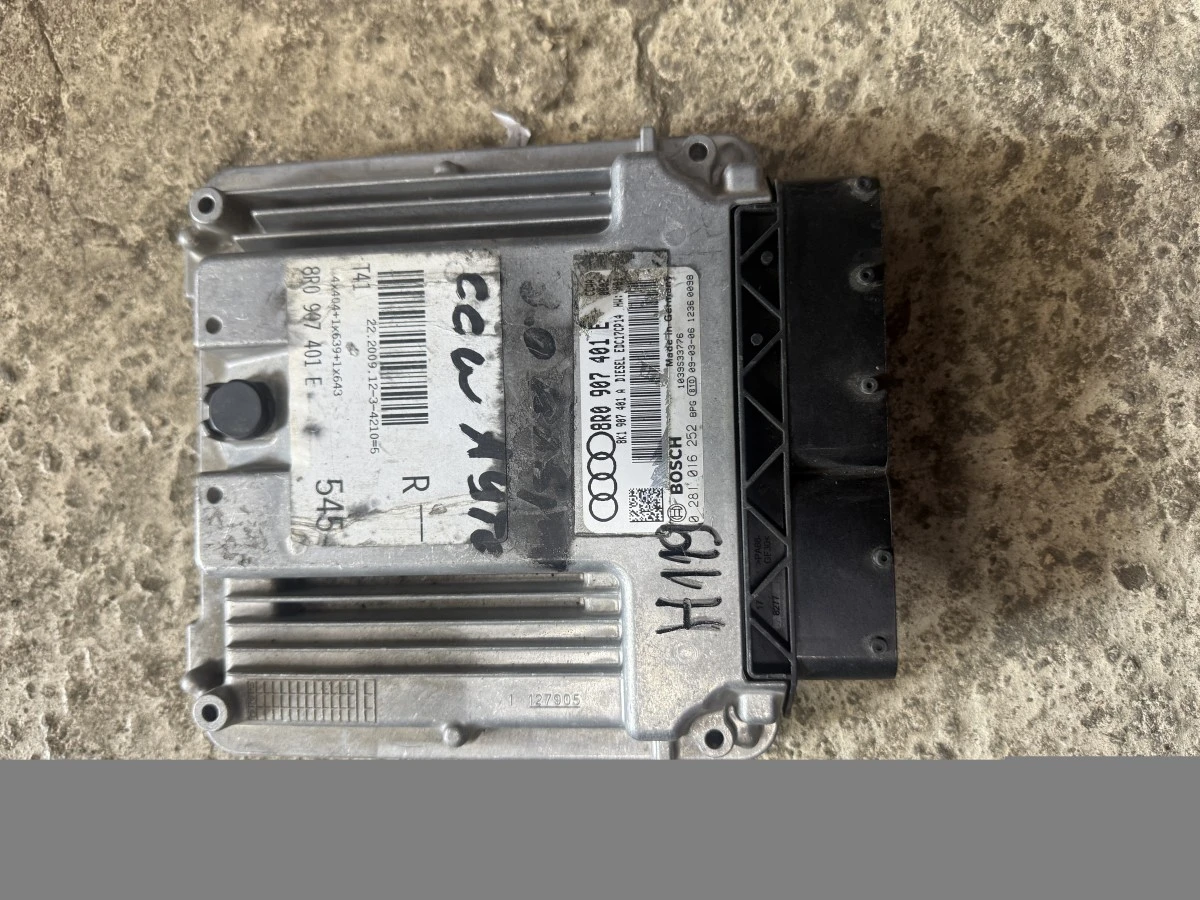 Компютър мотор двигател ECU AUDI A4 A5 Q5 30TDI CCW 8K2907401E ном 119