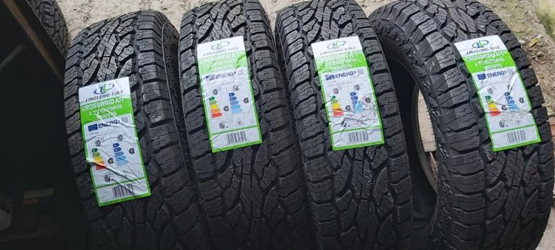 Гуми Всесезонни 215/75R15, снимка 1 - Гуми и джанти - 35148437