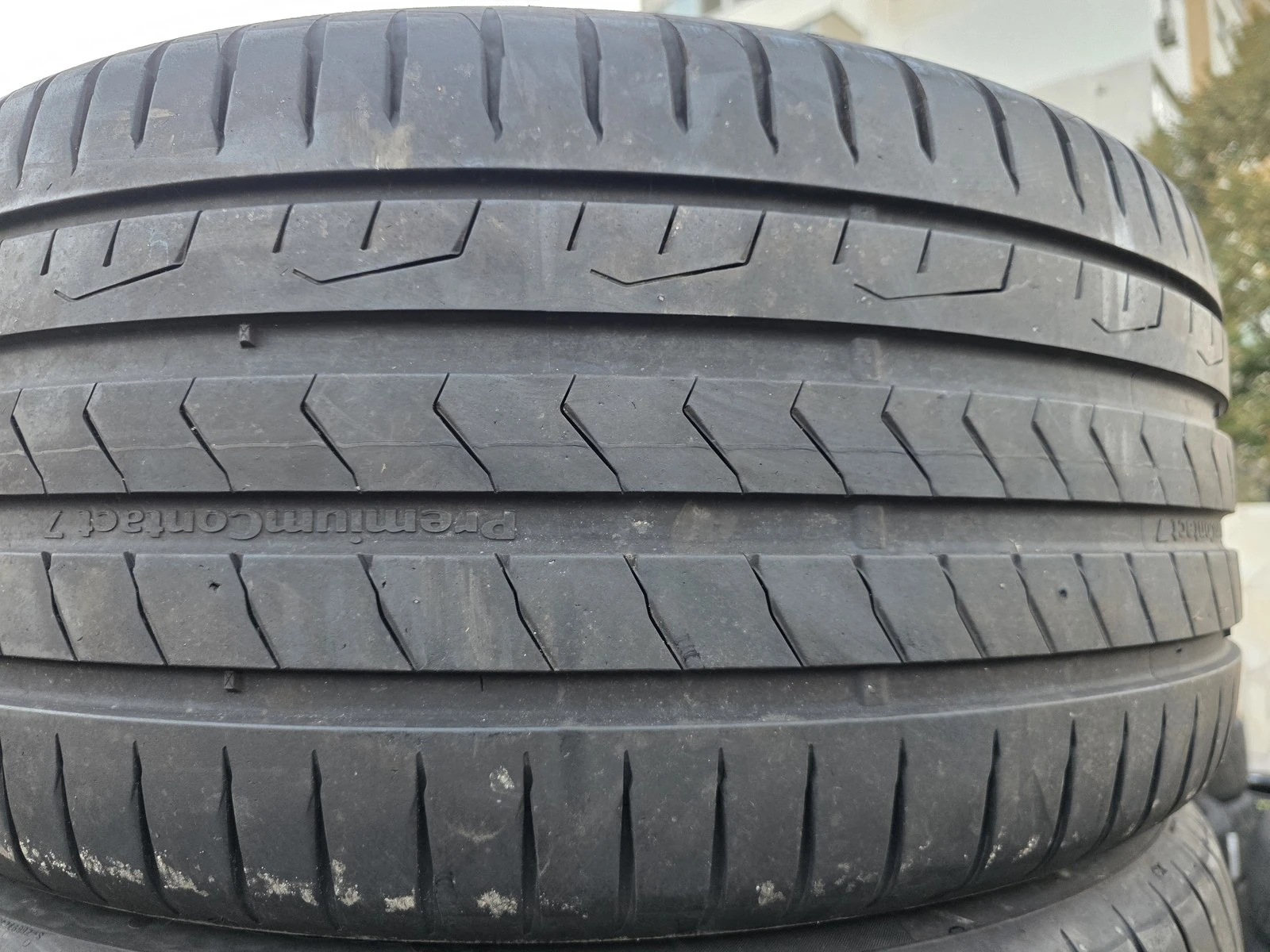 Гуми Летни 285/40R21