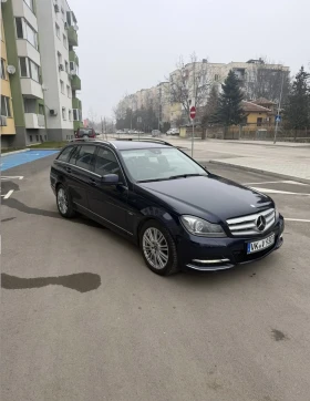 Mercedes-Benz C 300, снимка 5