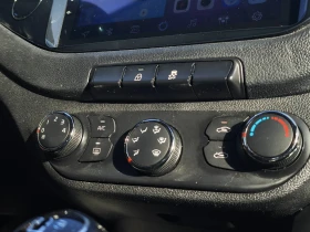 Kia Ceed 1.6 GDI БЕНЗИН реални километри, снимка 8