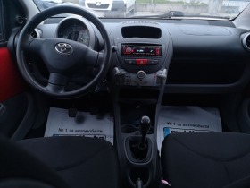 Toyota Aygo 1.0 ГАЗОВА УРЕДБА , снимка 13 - Автомобили и джипове - 39246767