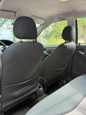 Toyota Yaris 1.4 D - 4D - 1800 € / 3520.49 лв. - 89312812 12