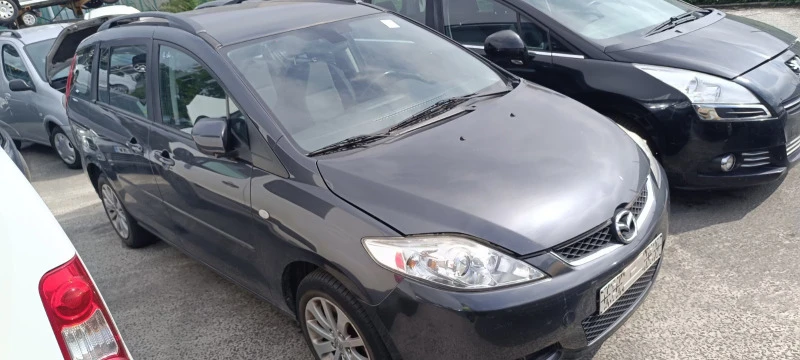 Mazda 5 2.0 TD, снимка 13 - Автомобили и джипове - 29421800