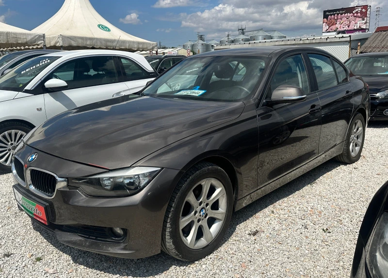 BMW 320 320d sport, снимка 3 - Автомобили и джипове - 49532058