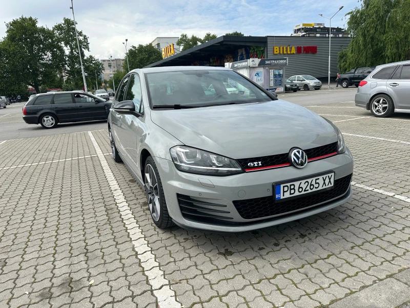 VW Golf 1.4 tfsi, снимка 3 - Автомобили и джипове - 47134754