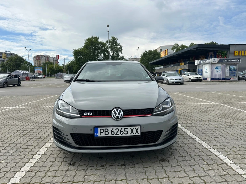 VW Golf 1.4 tfsi, снимка 1 - Автомобили и джипове - 47578305