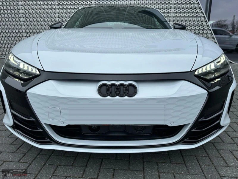 Audi E-Tron GT QUATTRO/476HP/MLED/HUD/PRO-ASSISTENT/CAM/684b, снимка 2 - Автомобили и джипове - 48572945