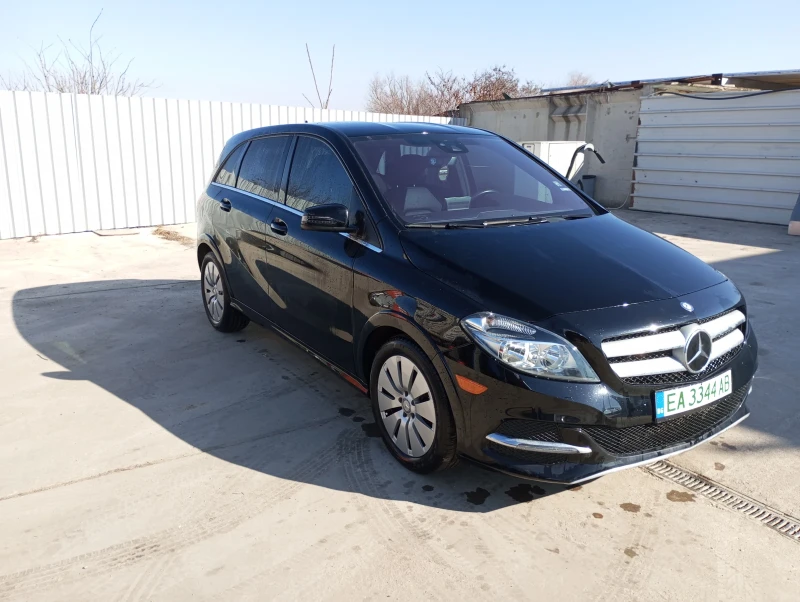 Mercedes-Benz B 250  E, снимка 11 - Автомобили и джипове - 48845778