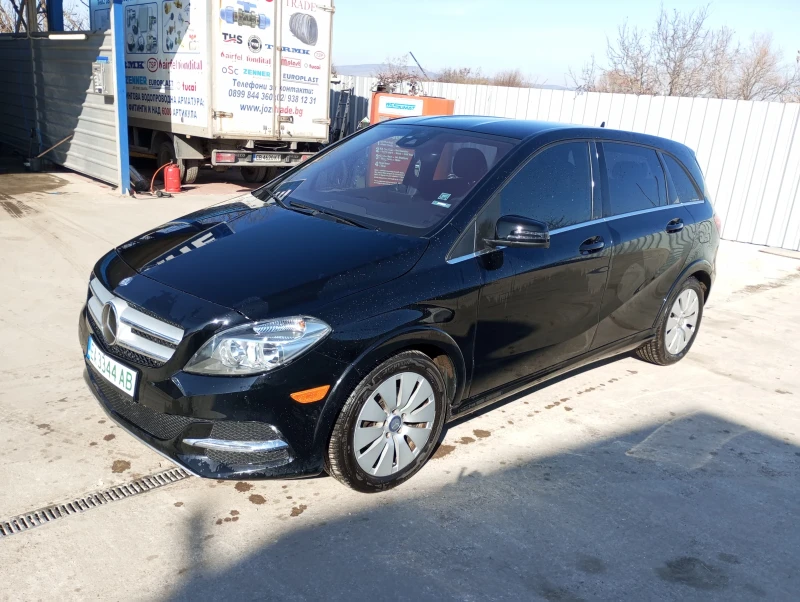 Mercedes-Benz B 250  E, снимка 5 - Автомобили и джипове - 48845778