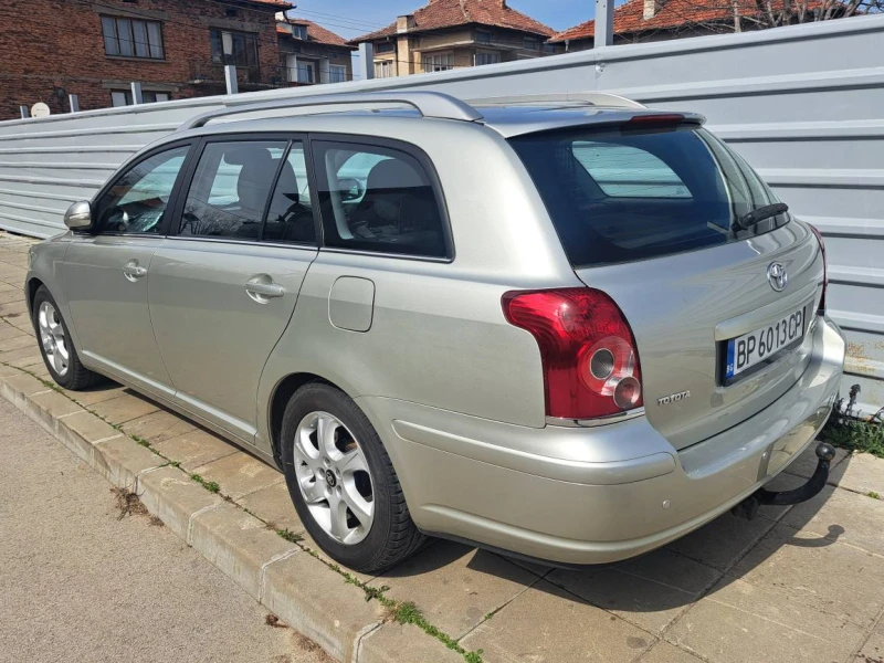 Toyota Avensis, снимка 5 - Автомобили и джипове - 49595601