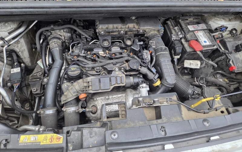 Opel Combo 1.5D, снимка 9 - Автомобили и джипове - 52407830