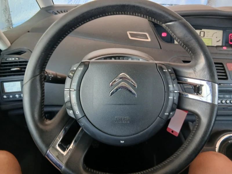 Citroen C4 Picasso 1.6HDI, снимка 7 - Автомобили и джипове - 52652318