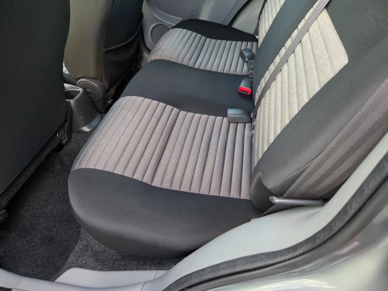 Suzuki SX4 1.6 i FACE LIFT 4x4, снимка 8 - Автомобили и джипове - 52185742